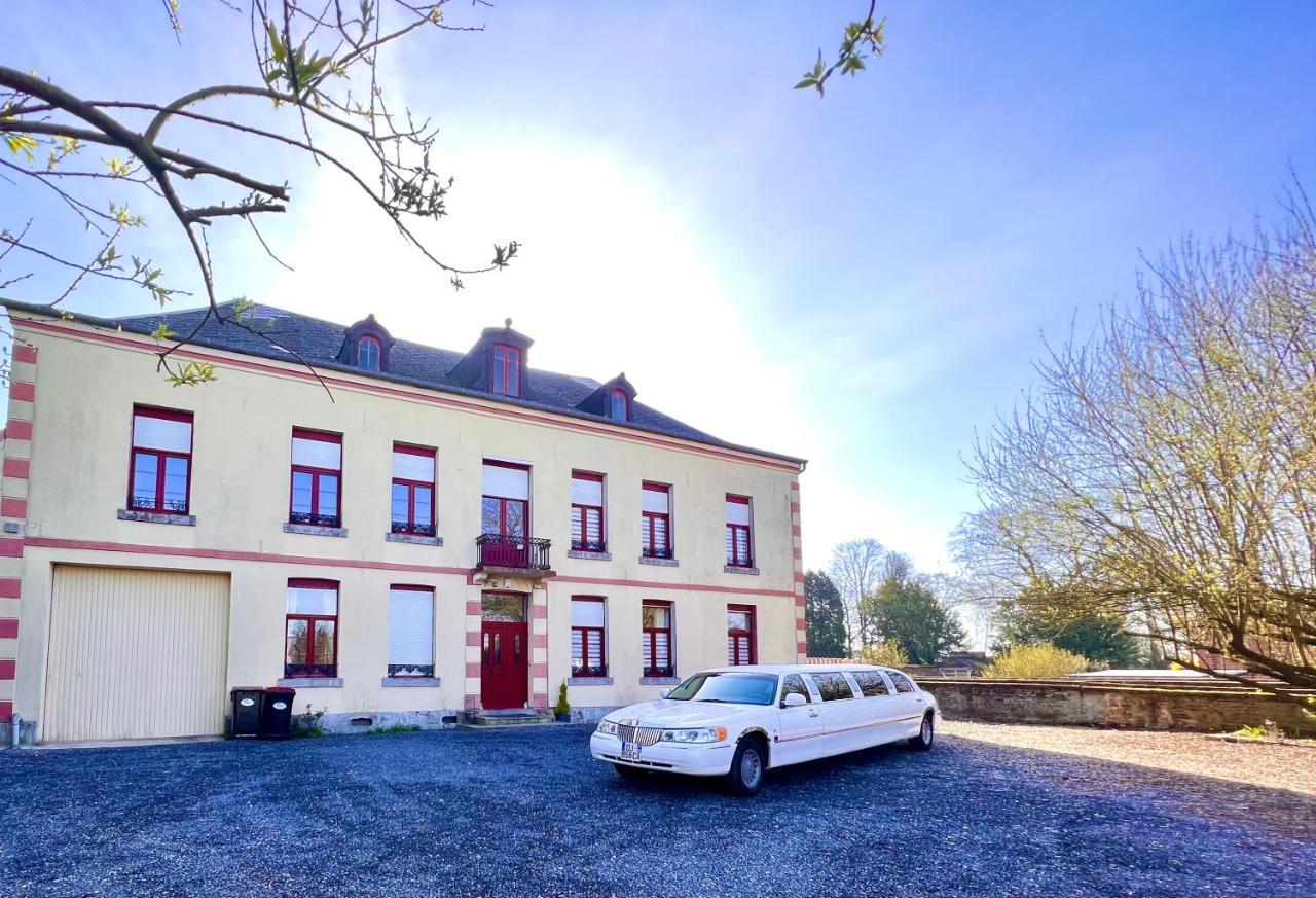 Bed and Breakfast Domaine Des Anges Avesnes-sur-Helpe Esterno foto